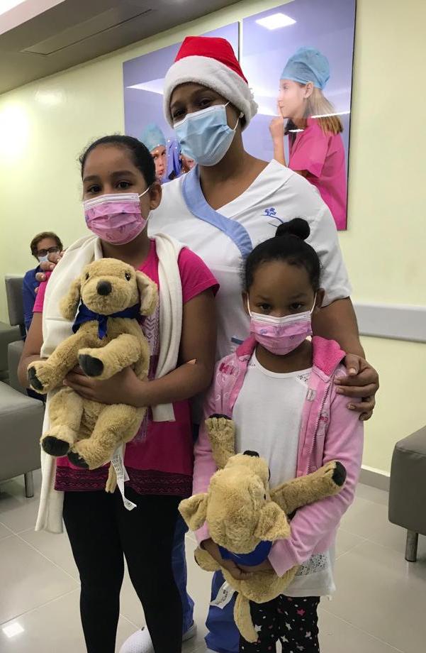 Centro Médico Bournigal lleva la magia de la navidad a sus pacientes pediátricos